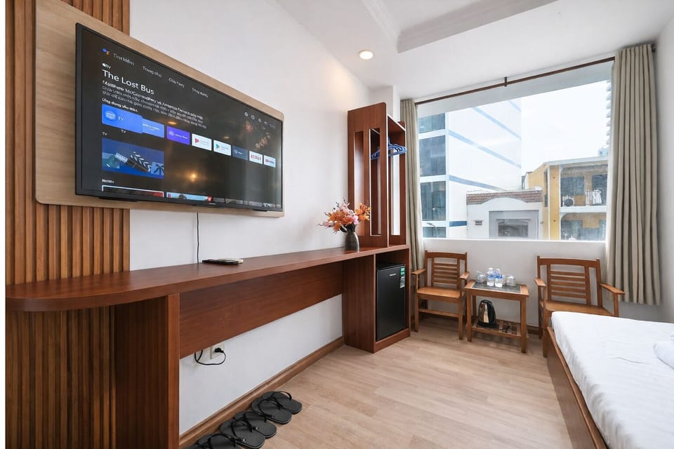 Family Double Room, 2 Queen Beds | Desk, free WiFi, bed sheets