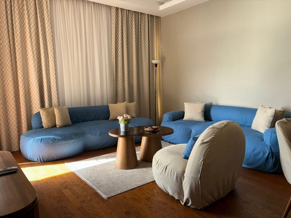 Superior Apartment, Balcony, City View | Living area
