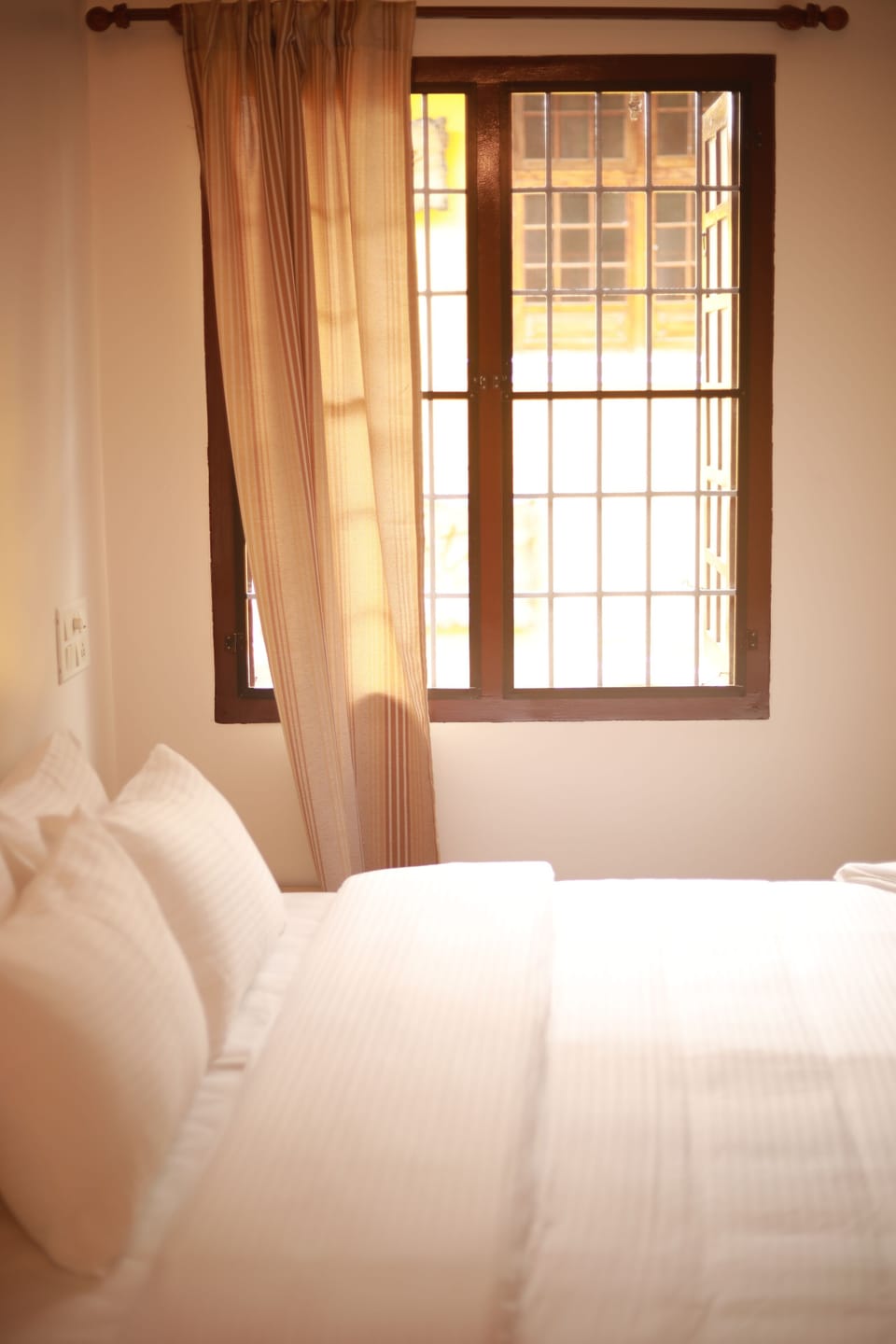 Deluxe Double Room, Balcony, City View | Free WiFi