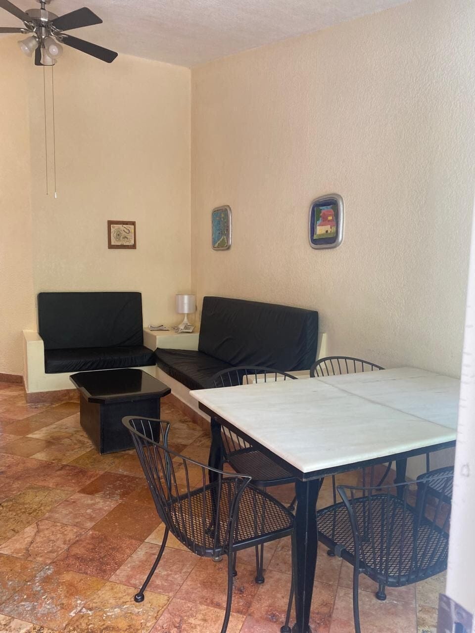 Family Studio, Garden View | Living area | 40-inch TV with cable channels