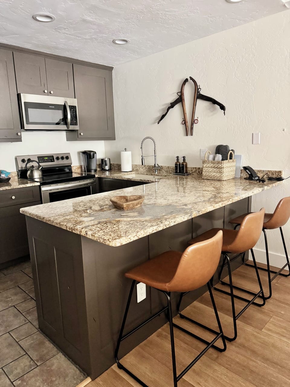 Kitchen Bar
