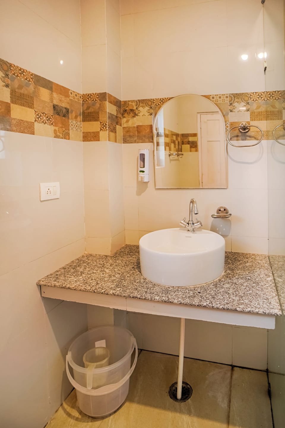 Standard Double Room, Patio, Mountain View | Bathroom