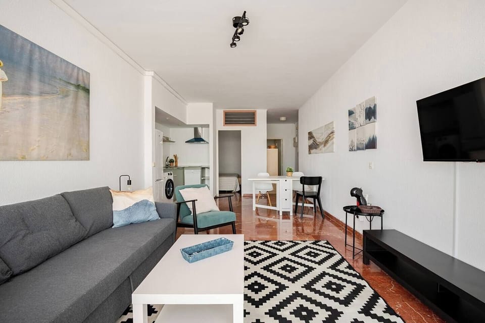 Apartment, City View, Tower | Free WiFi