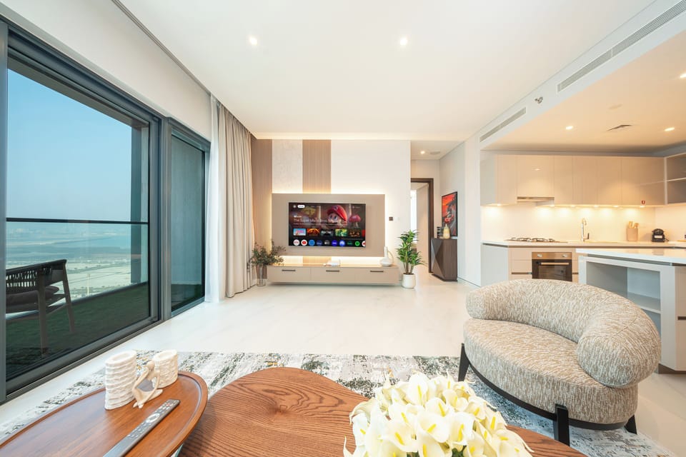 Luxury Apartment, Lake View | Living room | 40-inch Smart TV with digital channels