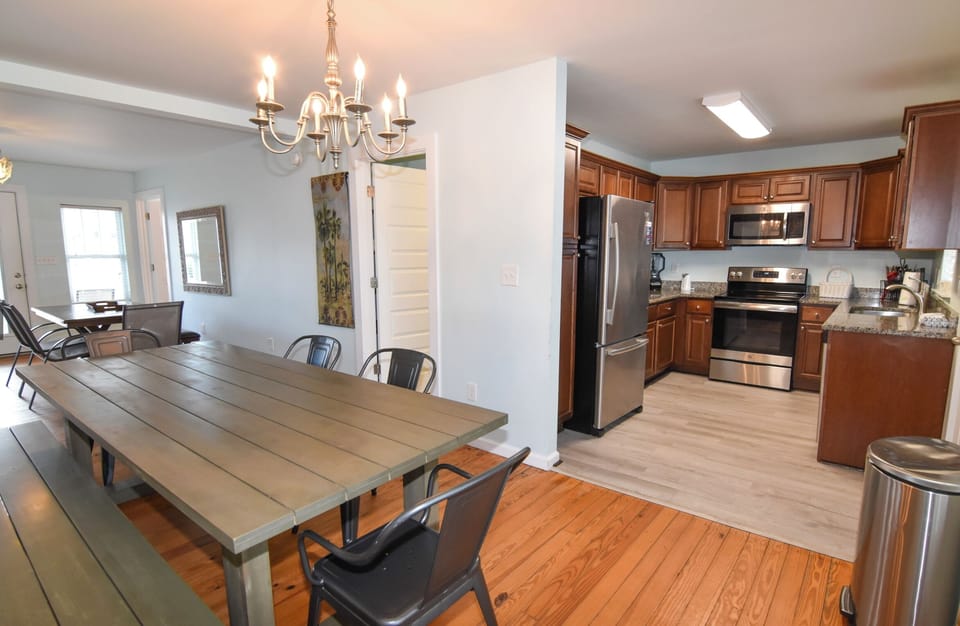 Dining / Kitchen