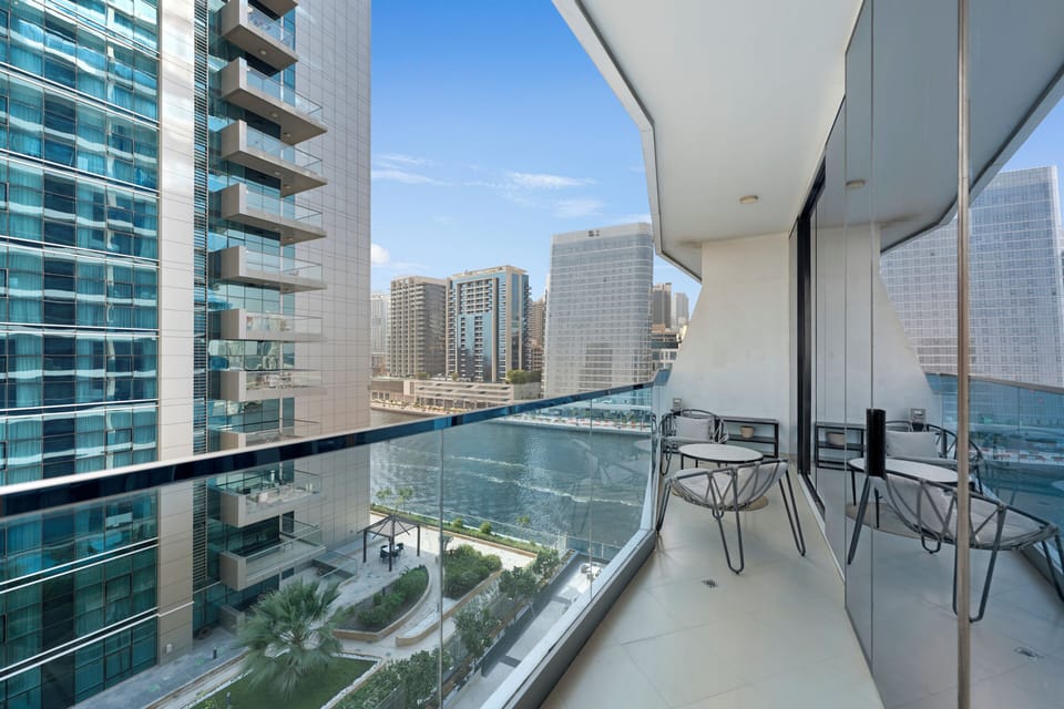 Deluxe Apartment, Balcony, Canal View | Balcony