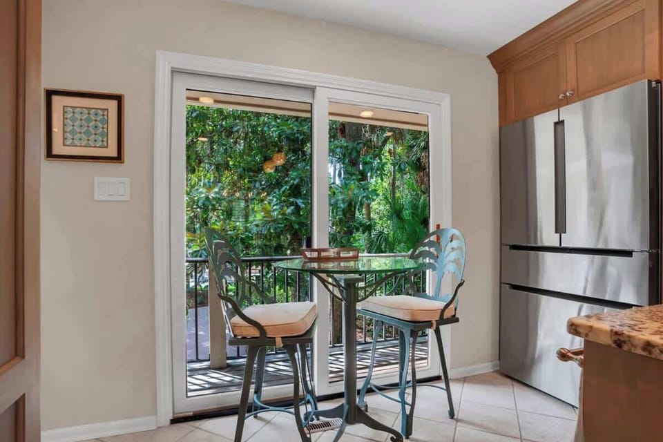 Breakfast Nook