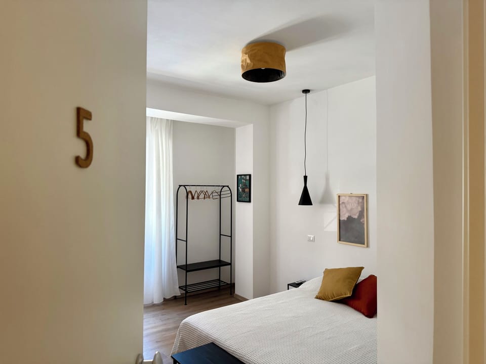 Double Room | Free WiFi