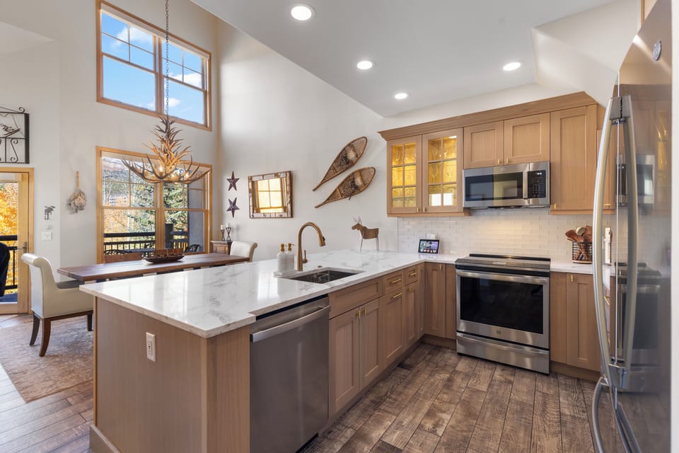 New Stainless Steel sink, whisper quiet Dishwasher 