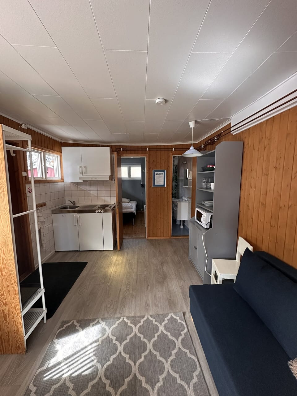 Cabin, 1 Queen Bed with Sofa bed | Free WiFi, bed sheets