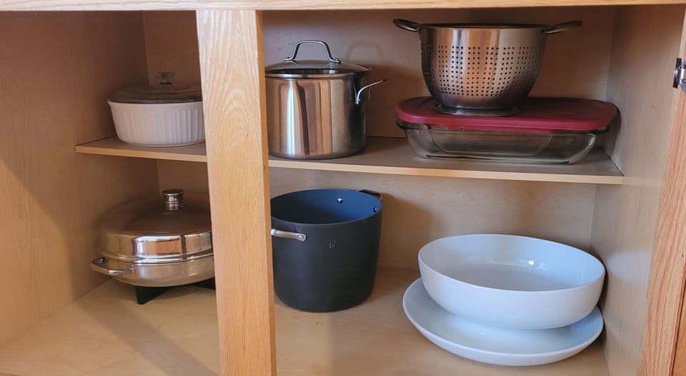 Additional cookware. 