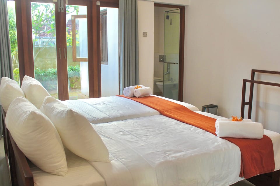 Comfort Twin Room, Patio, Garden View | Blackout drapes, free WiFi