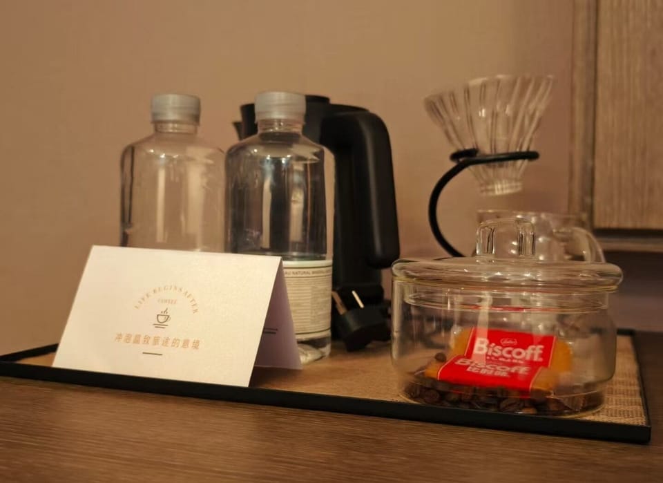 Superior Twin Room | Down comforters, free minibar, in-room safe, laptop workspace