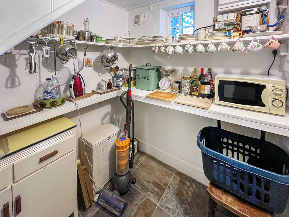 Utility room | The Painters Cottage, Heckington