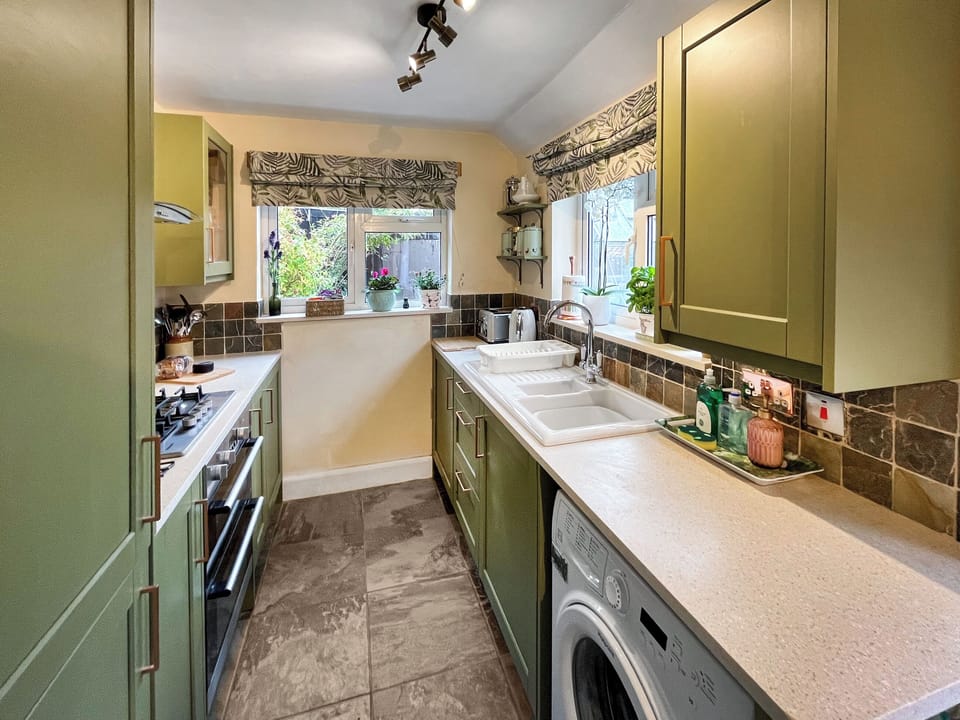 Kitchen | The Painters Cottage, Heckington