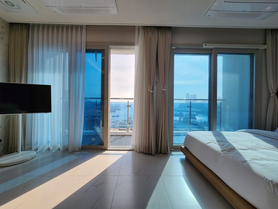 Suite, Balcony, Harbor View | Free WiFi