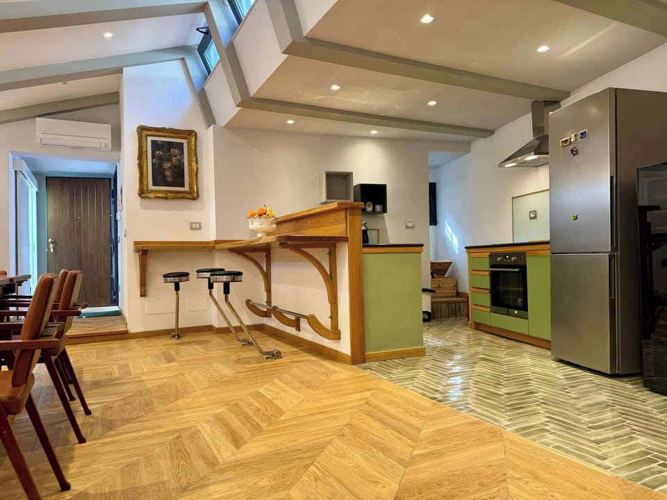 Apartment | Private kitchen | Coffee/tea maker, fridge, microwave, oven