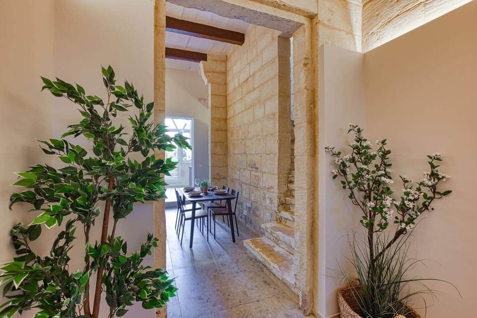 Da9b620e e5cc 48f8 9e2d 2245016a0474