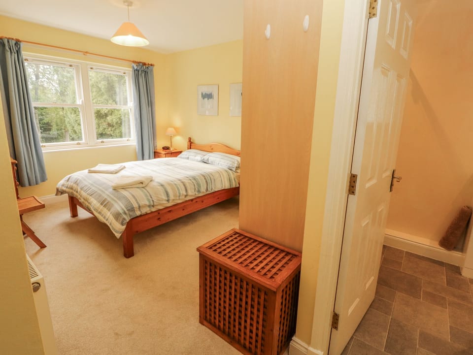 2 bedrooms, individually decorated, individually furnished, free WiFi