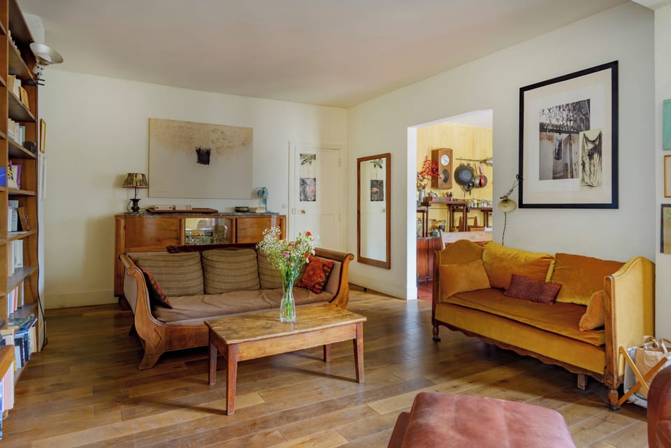 Apartment, City View | Living area | Flat-screen TV