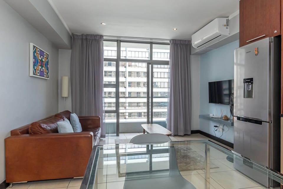 Studio | Living area
