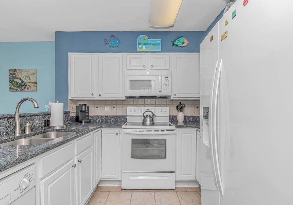 Fully equipped kitchen!