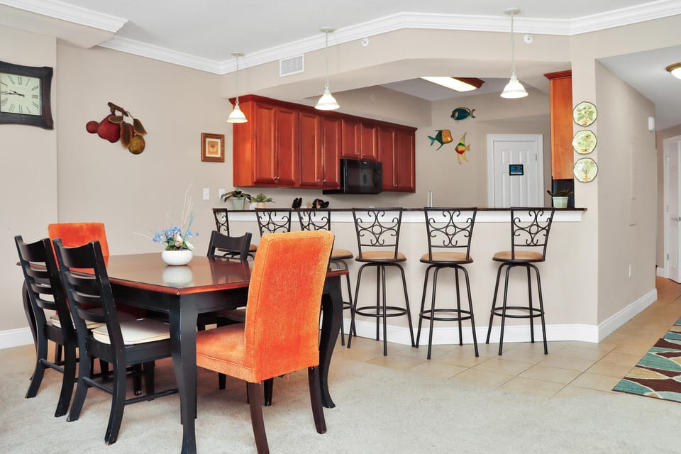 Condo, Multiple Beds (Paradise Shores 105) | Dining