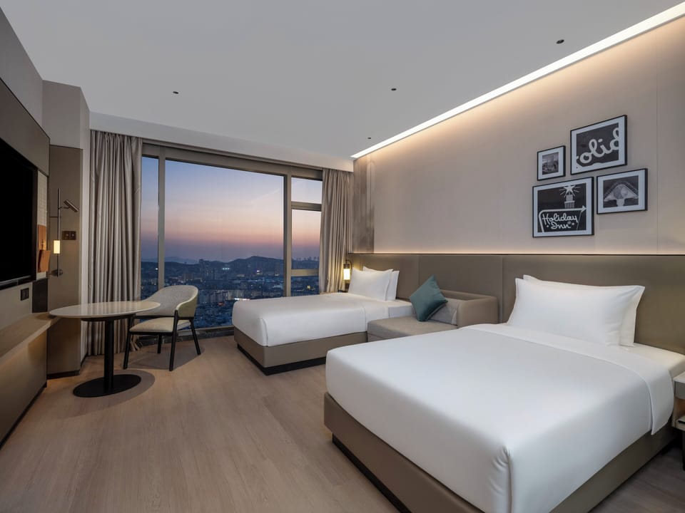 Standard Room, 2 Double Beds, Accessible