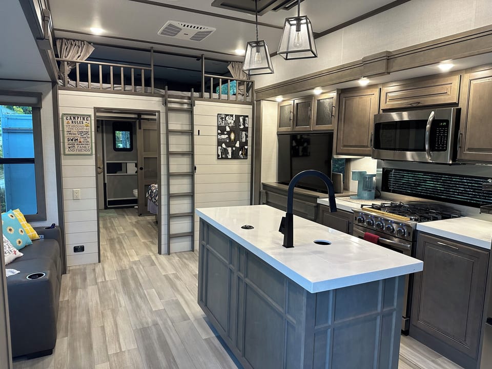 Private kitchen