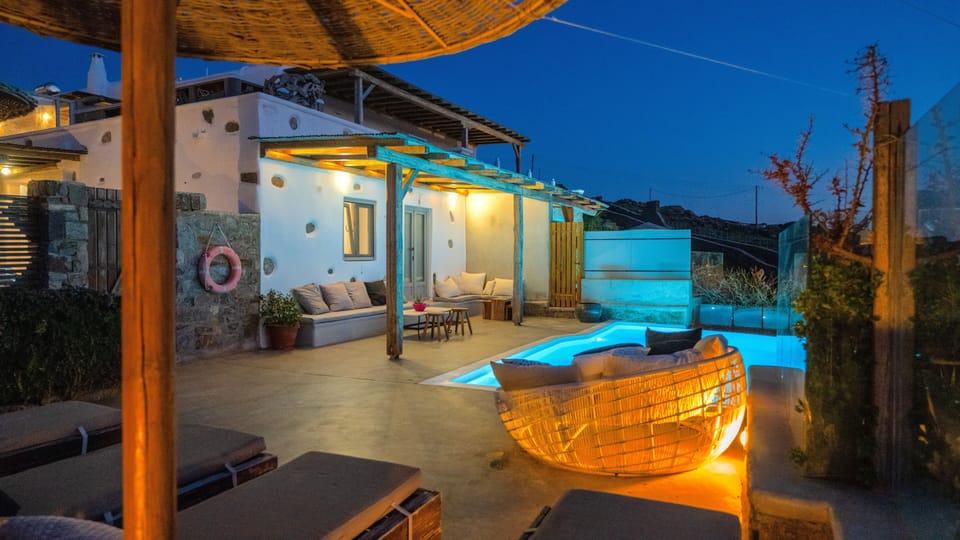 Private pool - Veranda