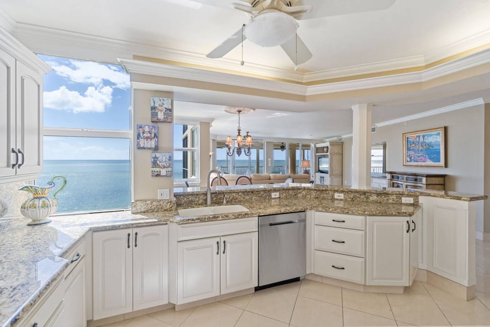 Kitchen cleanup duty has never looked so good.