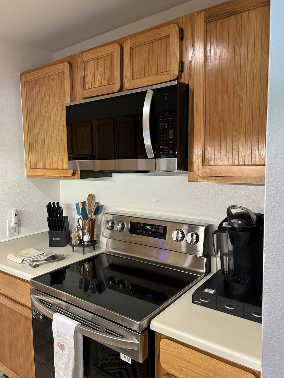Condo, 2 Bedrooms | Private kitchen | Coffee/tea maker, fridge, oven, toaster