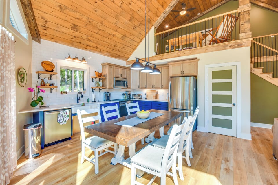 Dining Area | 1st Floor | Dishware/Flatware