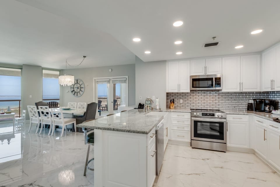 Signature Condo, 3 Bedrooms, Balcony, Beach View | Private kitchen | Coffee/tea maker, fridge, microwave, oven