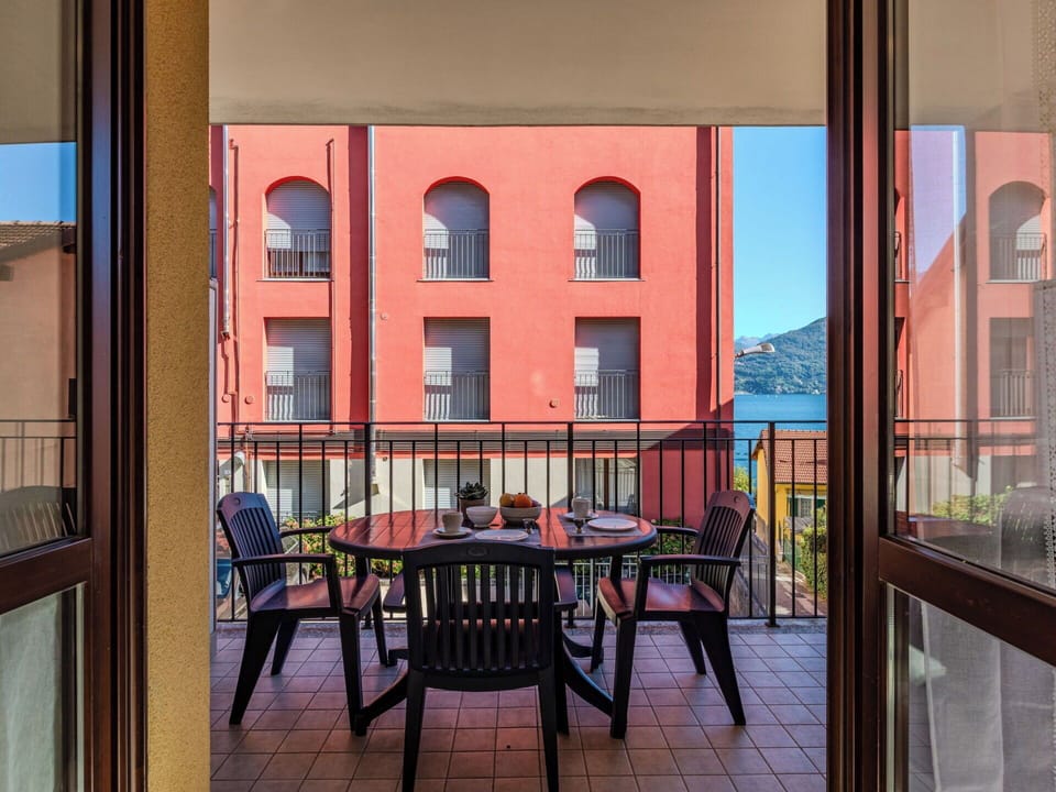 Apartment, Residential Area, Balcony, Urban Design, Condominium, Mixed-Use, Resort, Hotel, Eco Hotel, Outdoor Furniture