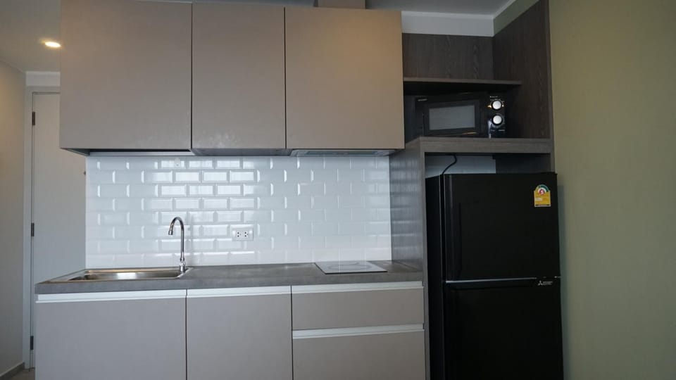 Apartment, Balcony | Private kitchenette