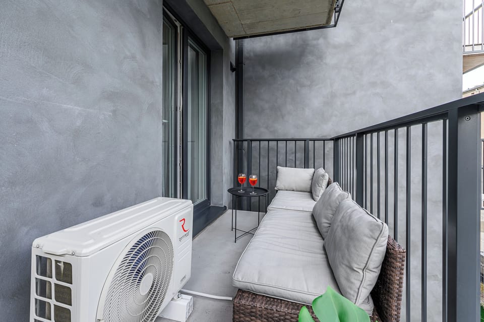 Classic Apartment, 3 Bedrooms, Balcony | Balcony