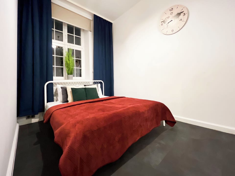 Apartment, Courtyard View | Iron/ironing board, free WiFi