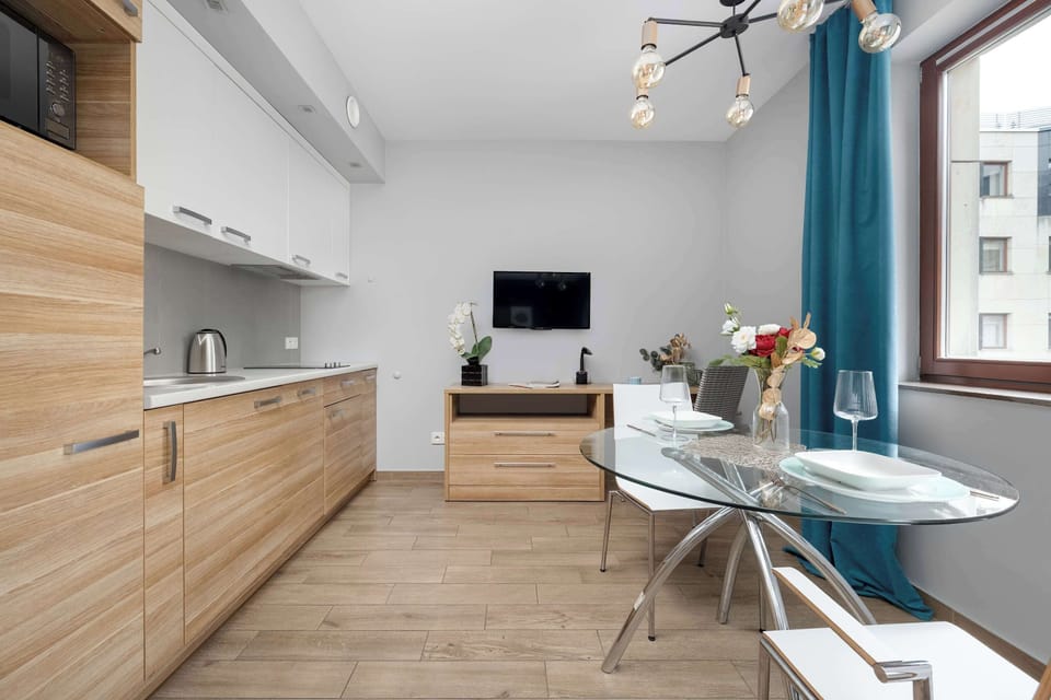 The fully equipped kitchenette includes everything you need for a home-cooked meal.