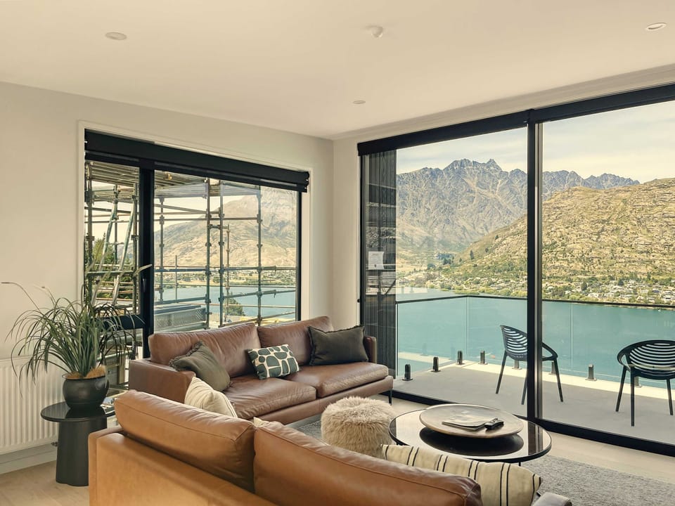 Incredible floor to ceiling views!