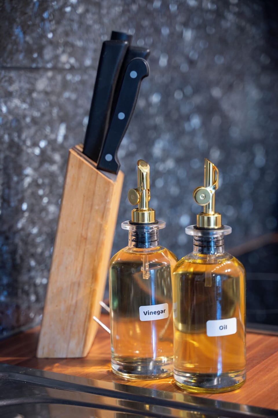 Bathroom amenities