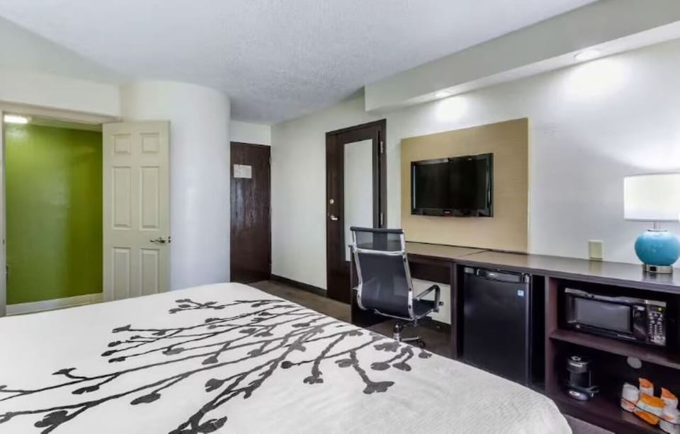 Work comfortably at the desk, then relax with in-room entertainment.
