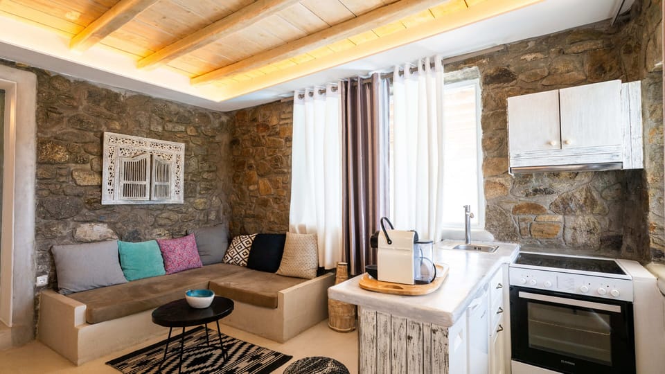 Living room - Kitchen