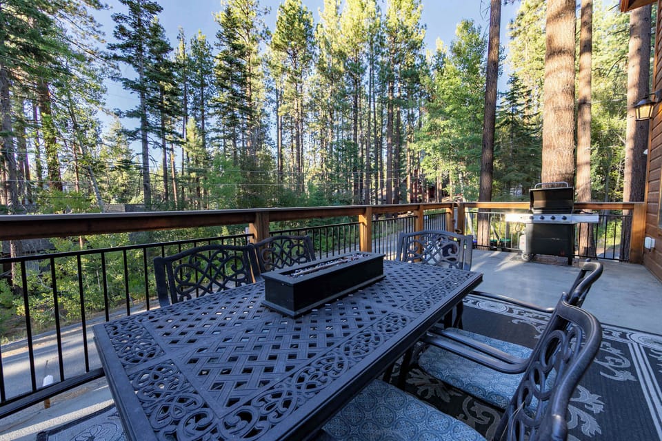 Deck with outdoor seating and grill 