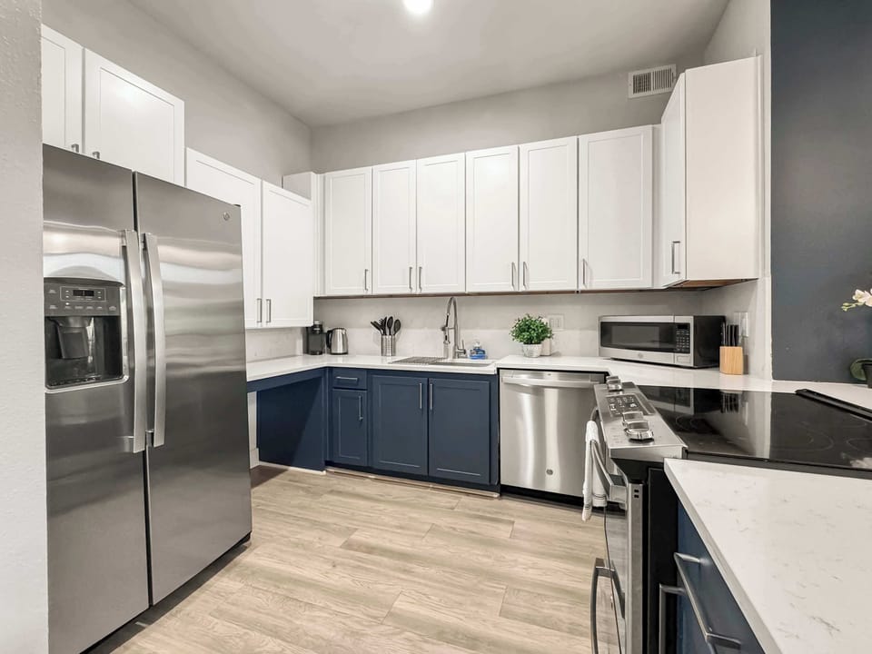 Full Kitchen