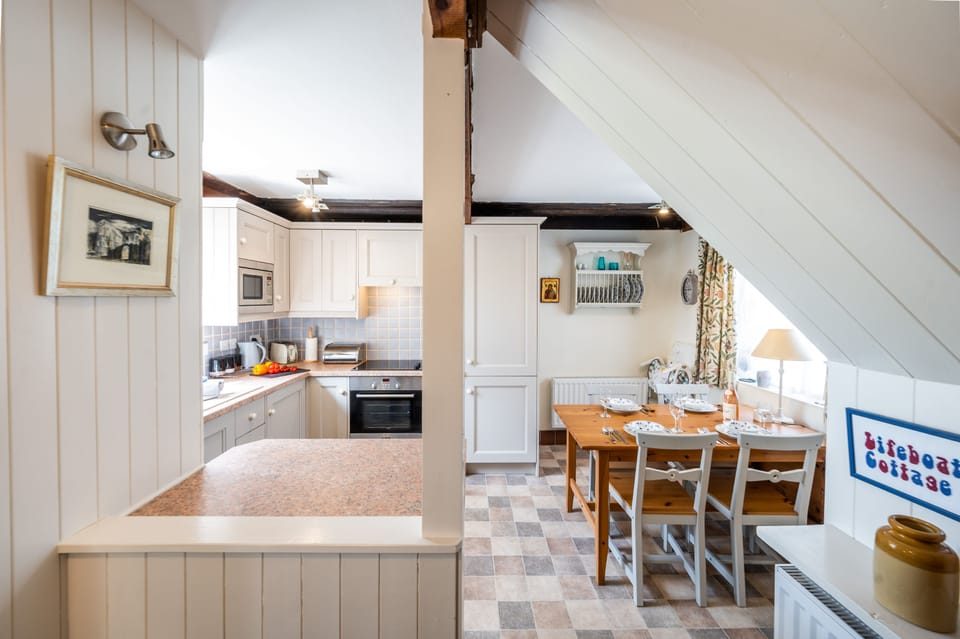 Ground floor: Kitchen/ dining room