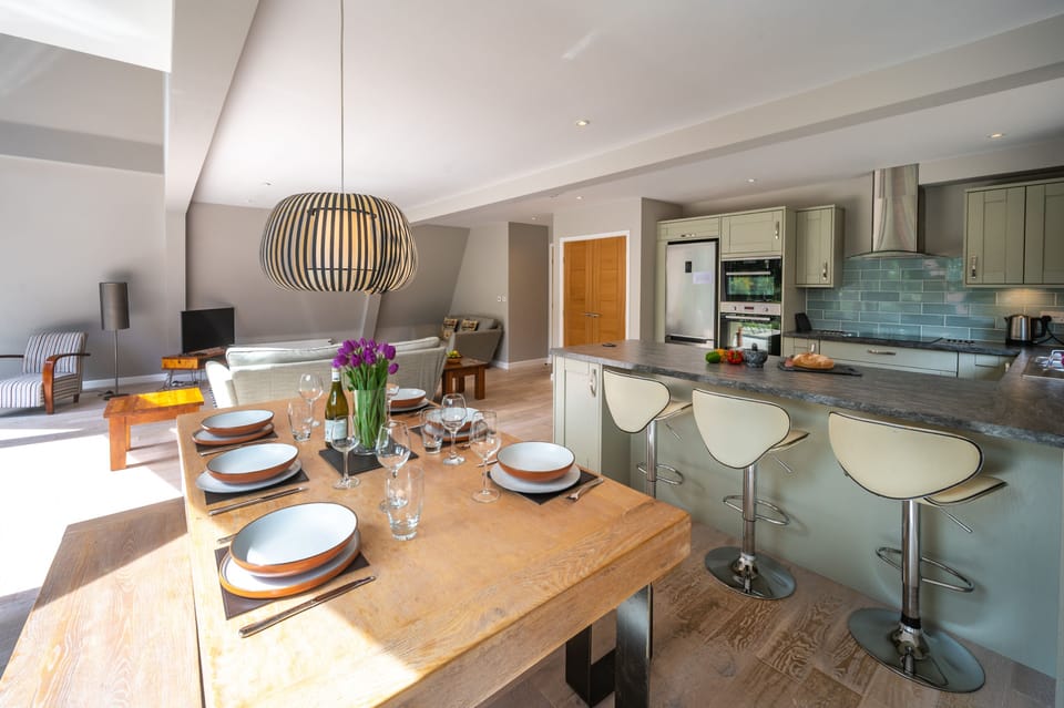 Liz's Lodge, Weybourne: Open-plan living at its best