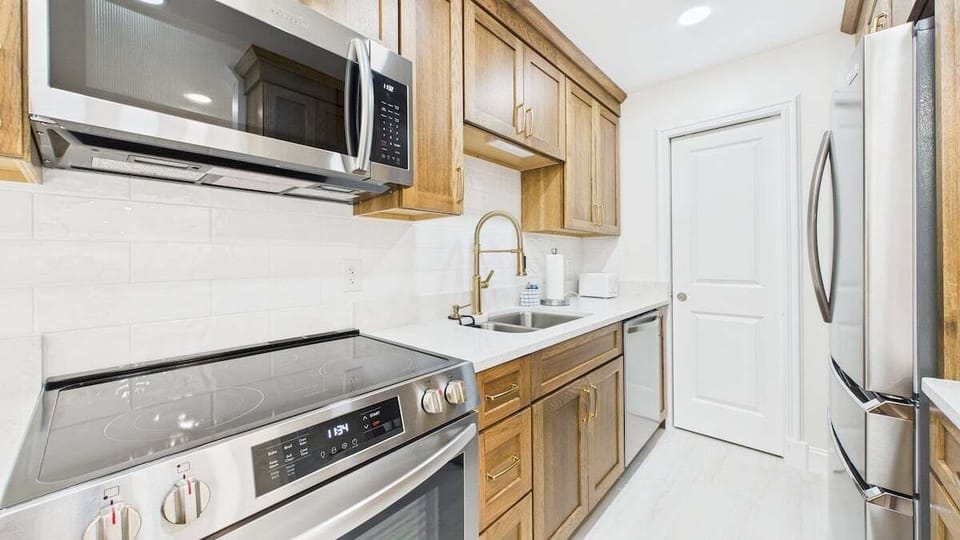 Full kitchen with updated appliances