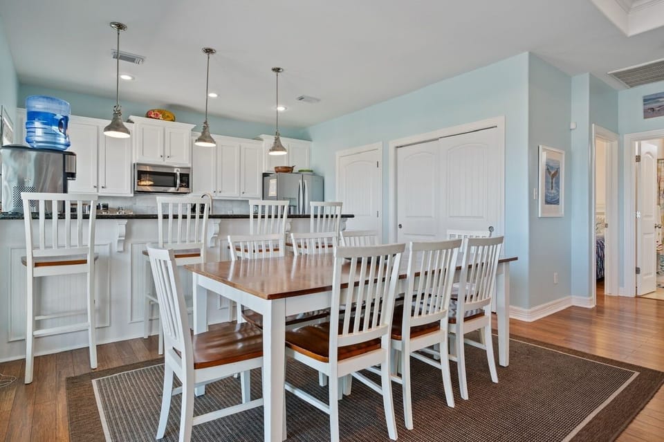 House, 3 Bedrooms | Dining