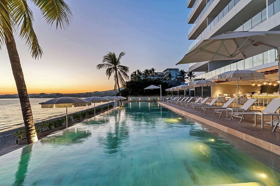 Beachside infinity pool
